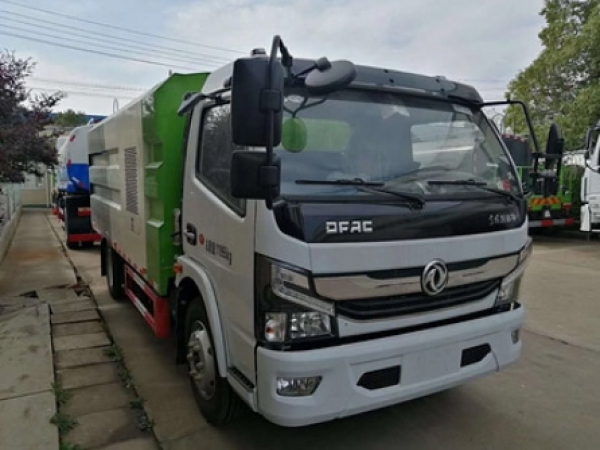 東風(fēng)凱普特國六8方洗掃車