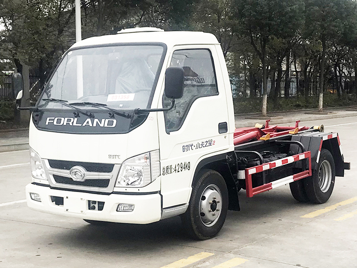 福田小卡之星2車(chē)廂可卸式垃圾車(chē)