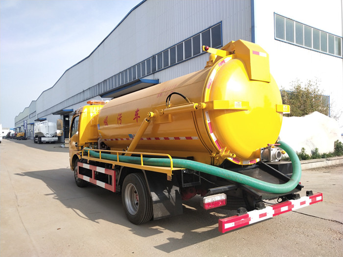 國(guó)六東風(fēng)大多利卡9.2方清洗吸污車(chē)一體罐