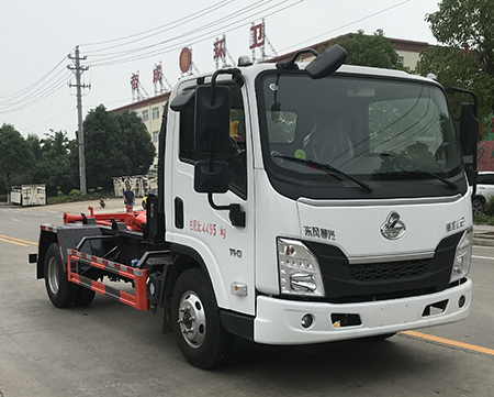 柳汽乘龍L2勾臂式垃圾車(chē)