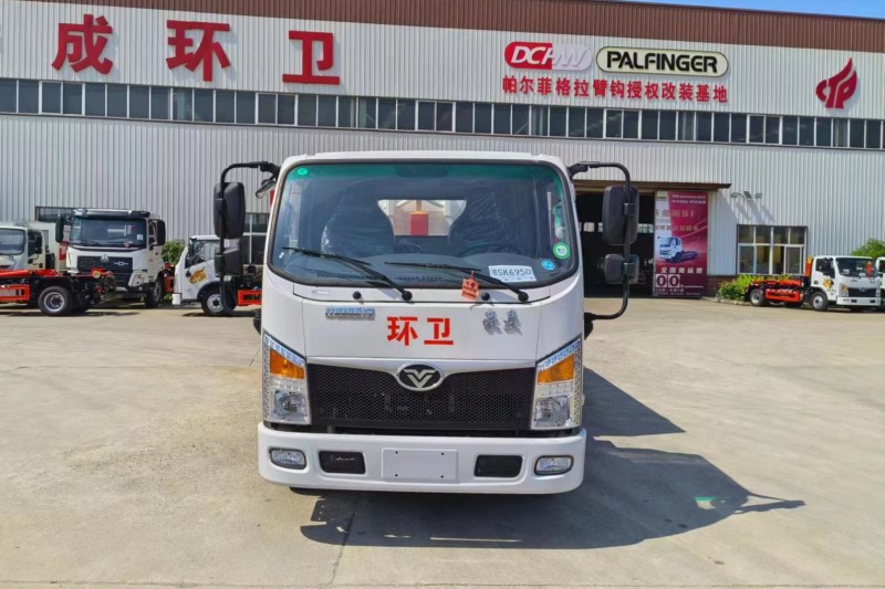 重汽豪曼勾臂式垃圾車(chē)