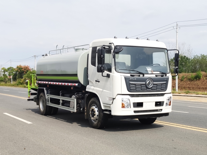 東風天錦灑水車
