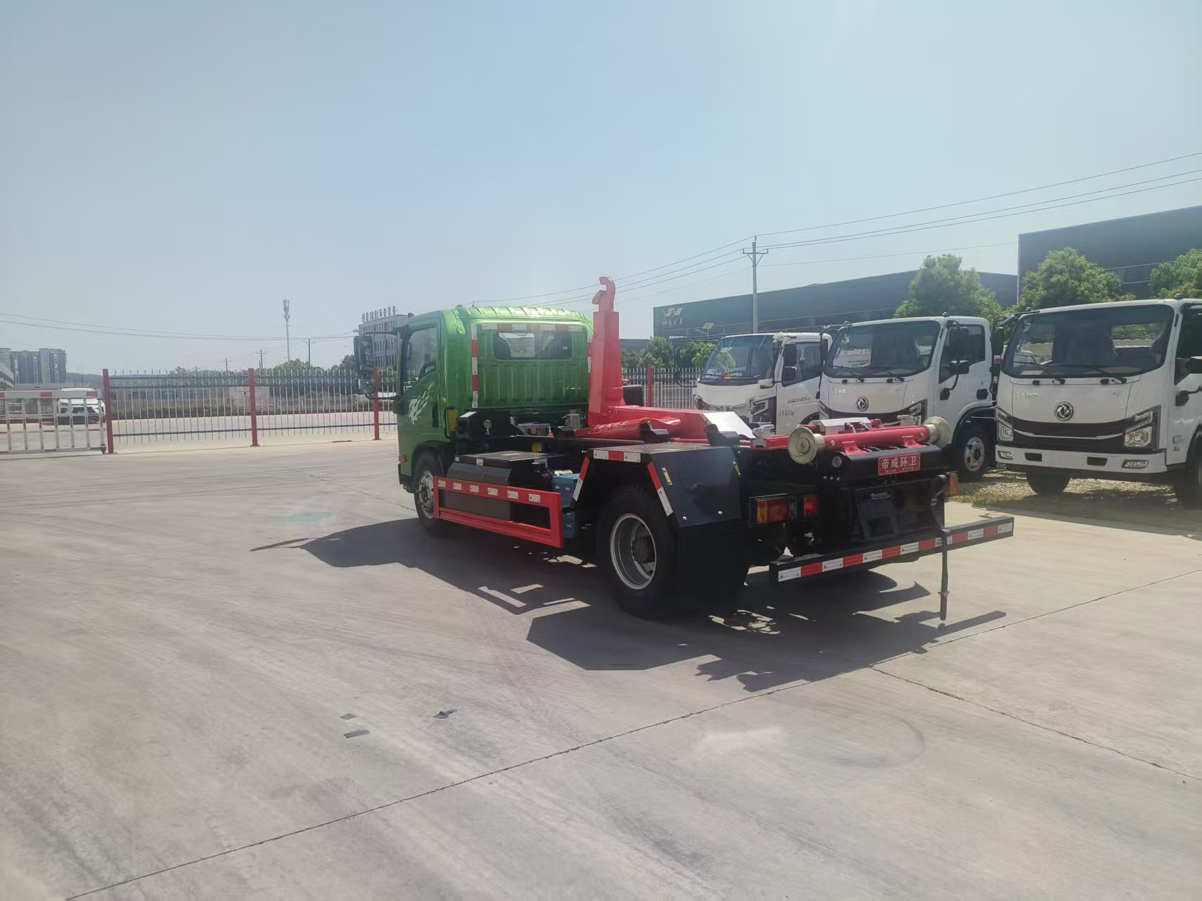 重汽王牌純電動12噸勾臂垃圾車